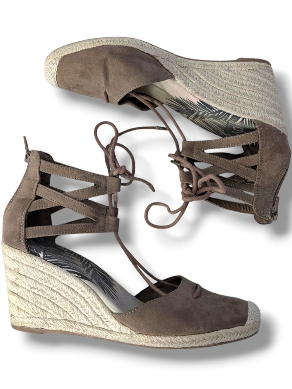 DV by Dolce Vita "Manica" Espedrille Wedge, Size 9.5